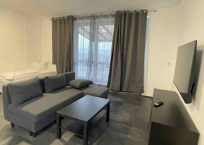 R111 By Interhome Apartman *